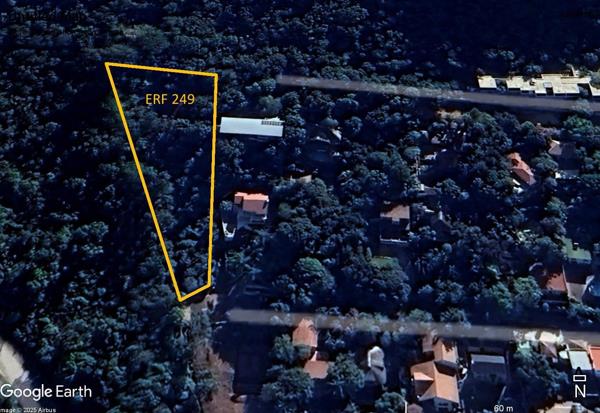 1 658 m² Land
