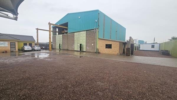 222  m² Industrial space