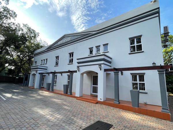 757  m² Commercial space