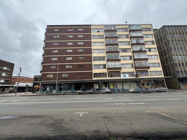 4 Bedroom Flat