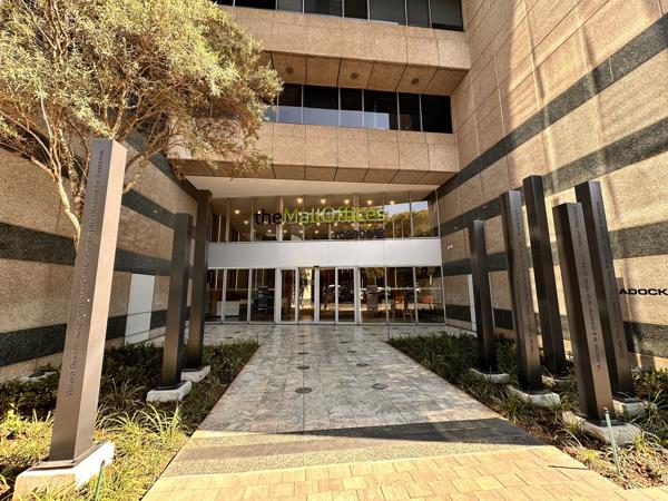 304 m² Commercial space