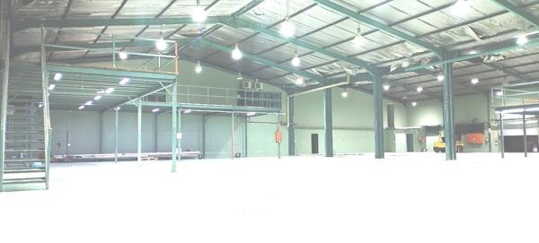 2 500  m² Industrial space