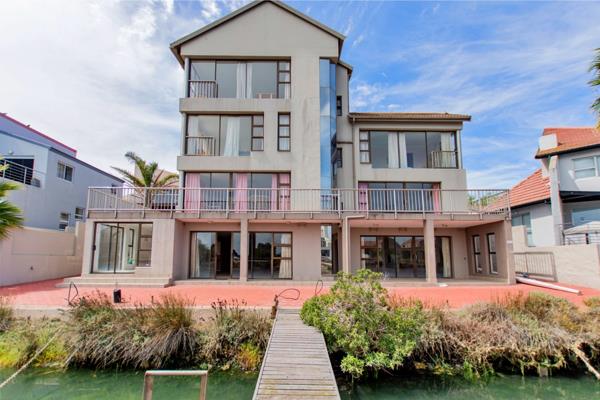 11 Bedroom House