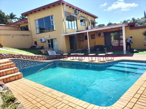 9 Bedroom House
