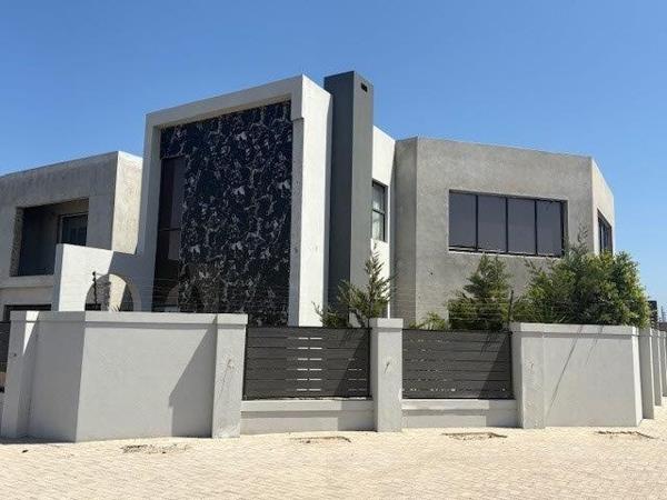 4 Bedroom House