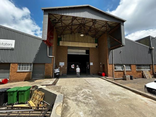 390  m² Industrial space