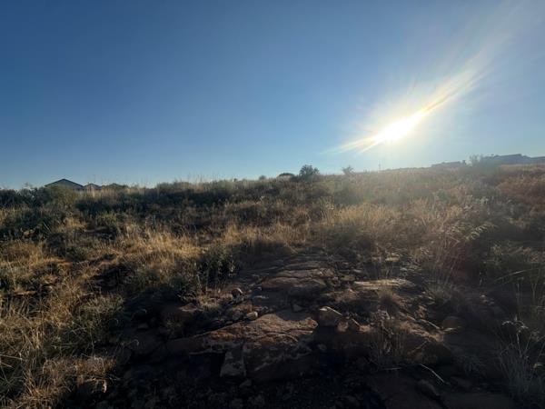 1 029 m² Land
