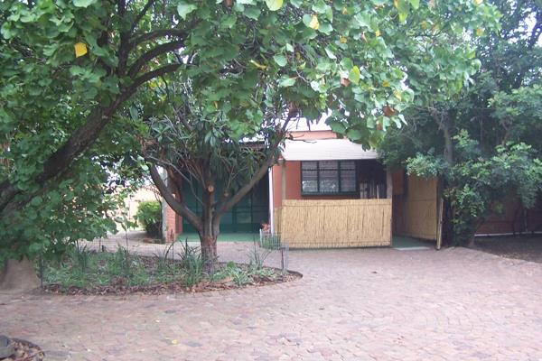 1 Bedroom Garden Cottage