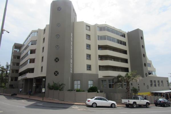 17  m² Commercial space