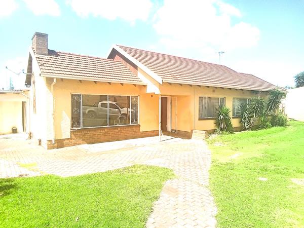 7 Bedroom House