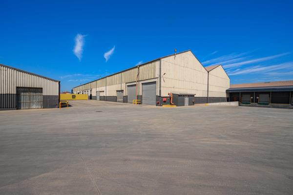 27 813  m² Industrial space