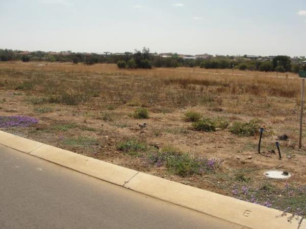 450 m² Land