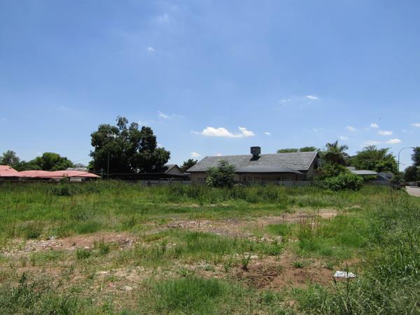 1 625 m² Land
