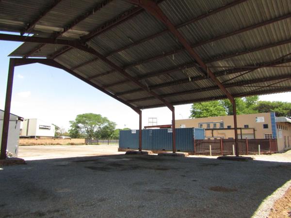 520  m² Commercial space