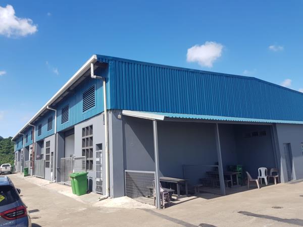 186  m² Commercial space