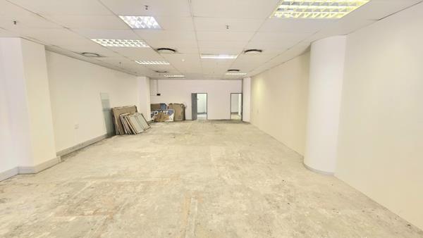 161.7  m² Office Space