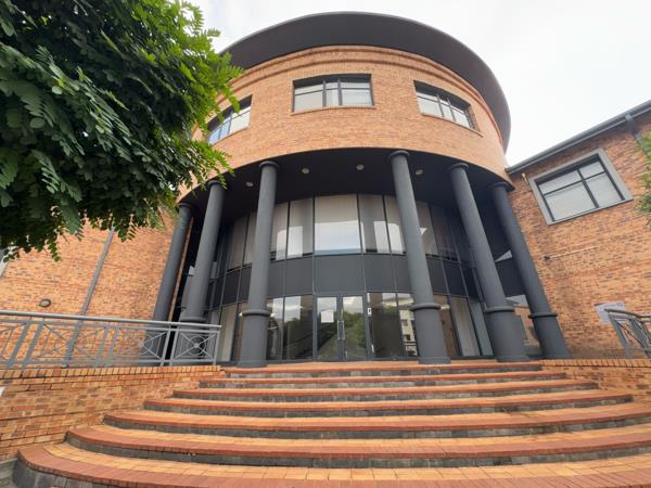 1 384 m² Commercial space