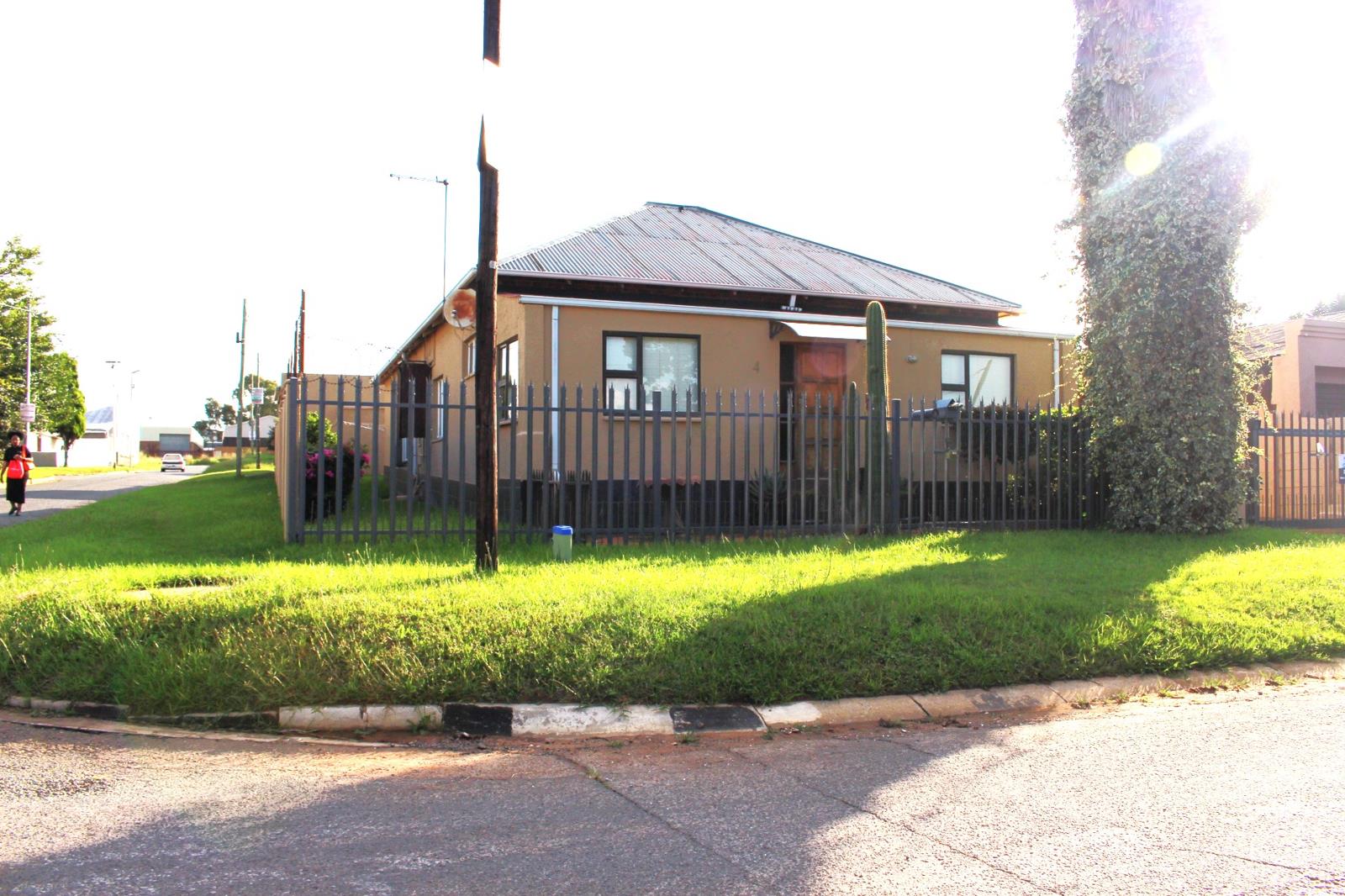 3 Bedroom House in Hamberg