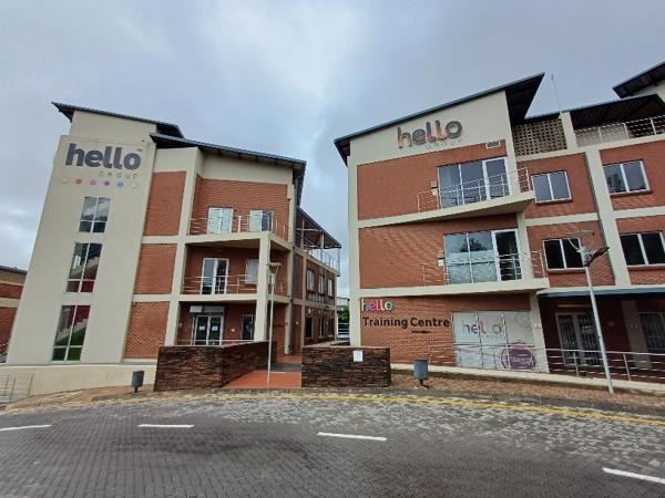 1 329  m² Commercial space