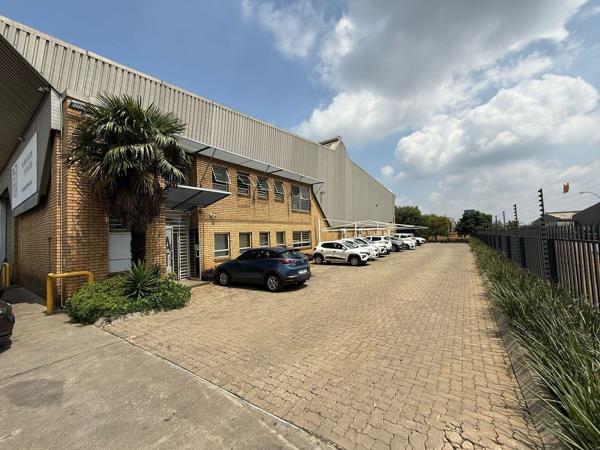 1 850  m² Industrial space