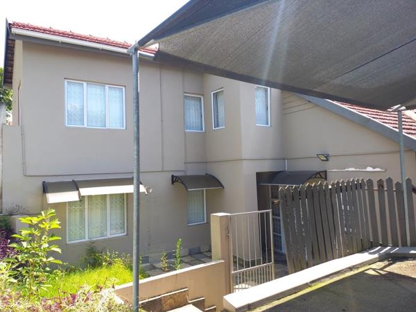 4 Bedroom Townhouse