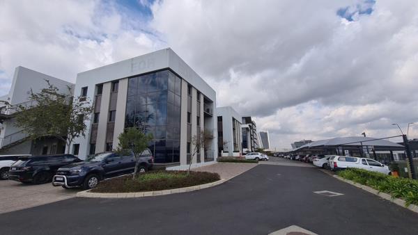 316  m² Commercial space