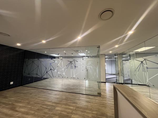 383 m² Commercial space