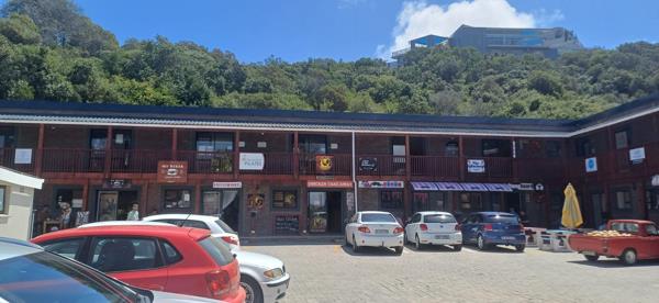 100  m² Commercial space