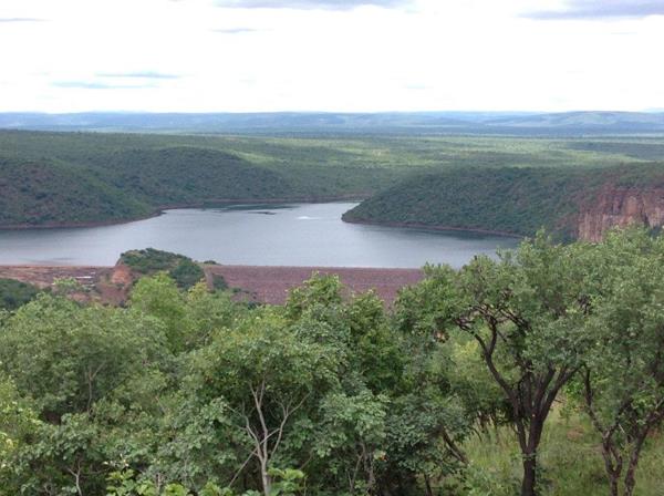 1 420 m² Land