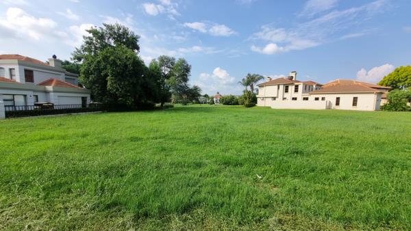 785 m² Land
