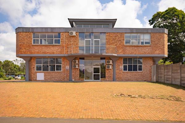 584  m² Commercial space