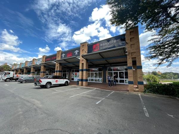 300 m² Commercial space