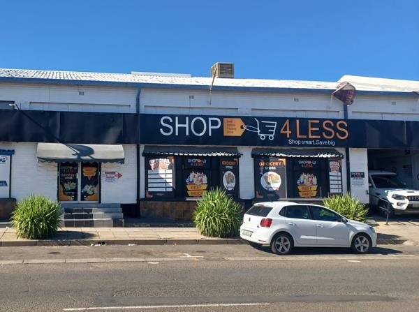 380  m² Commercial space