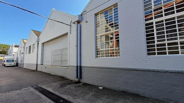 581 m² Industrial space