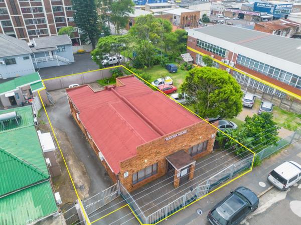 519 m² Office Space