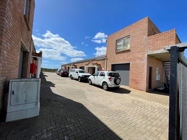 94  m² Industrial space