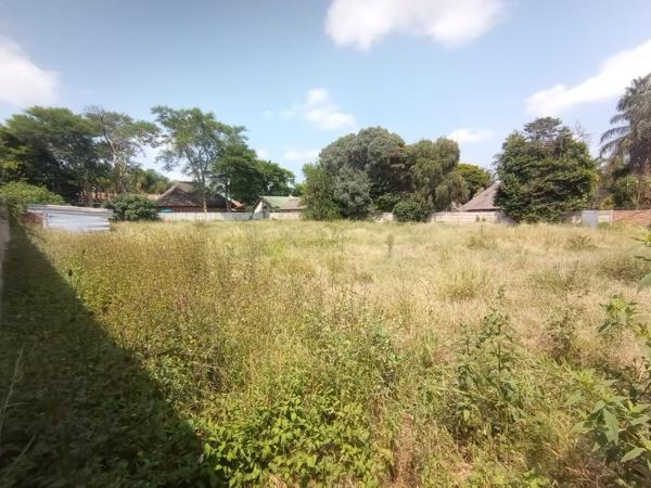 1 536 m² Land