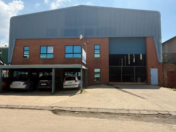 1 550 m² Industrial space