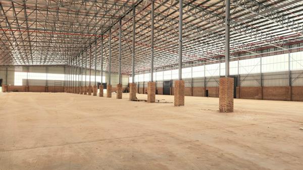 10 600  m² Commercial space