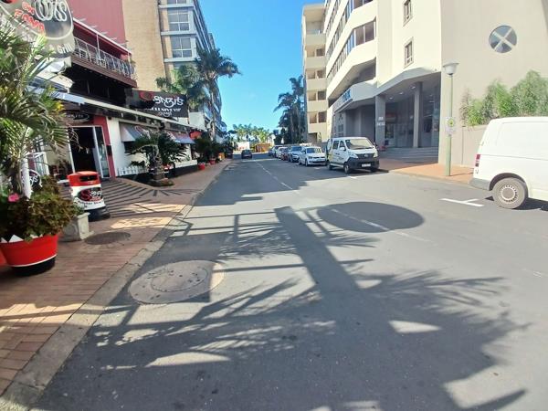 62  m² Commercial space