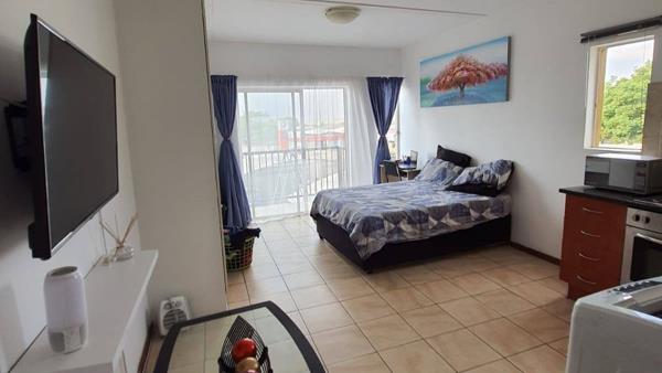 0.5 Bedroom Flat