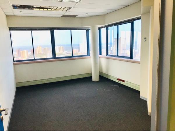 304.8  m² Office Space