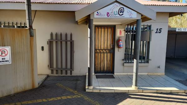 55  m² Industrial space