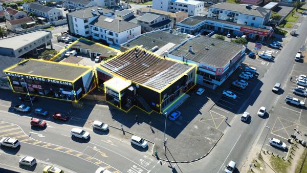 1 738  m² Commercial space