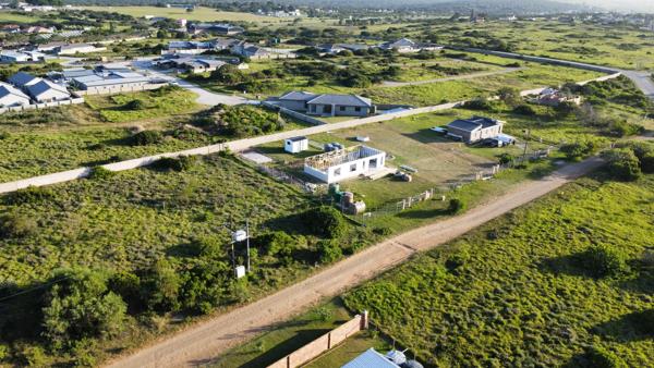 897 m² Land