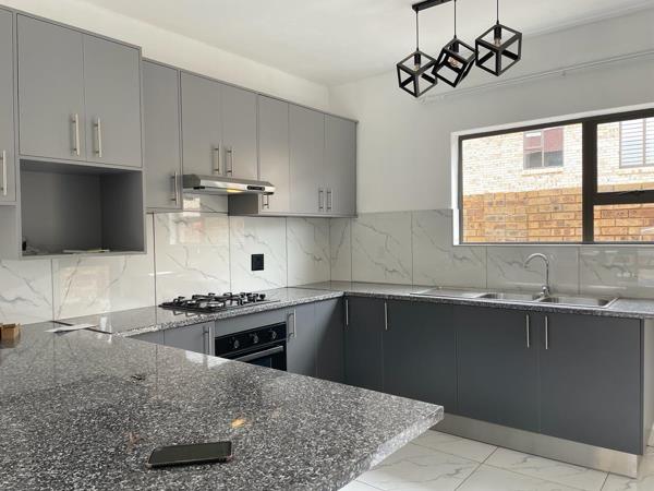3 Bedroom Townhouse
