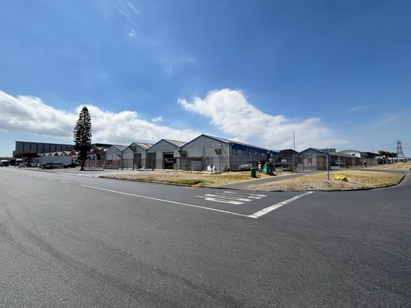 2 356  m² Industrial space