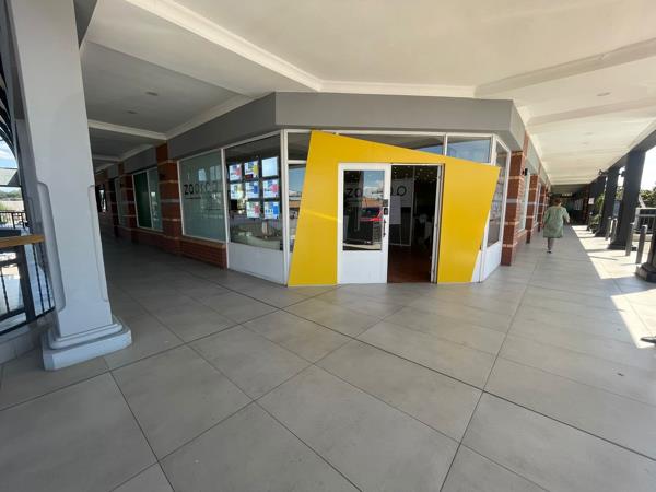 220.7  m² Commercial space