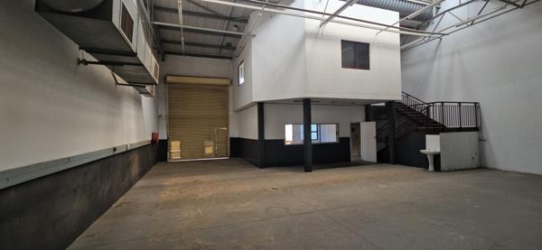 254  m² Industrial space