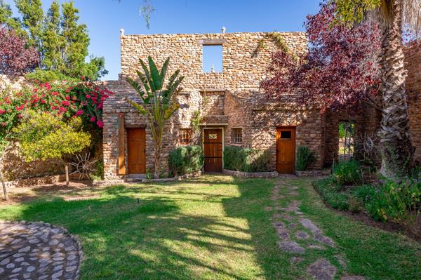 1 500 ha Smallholding